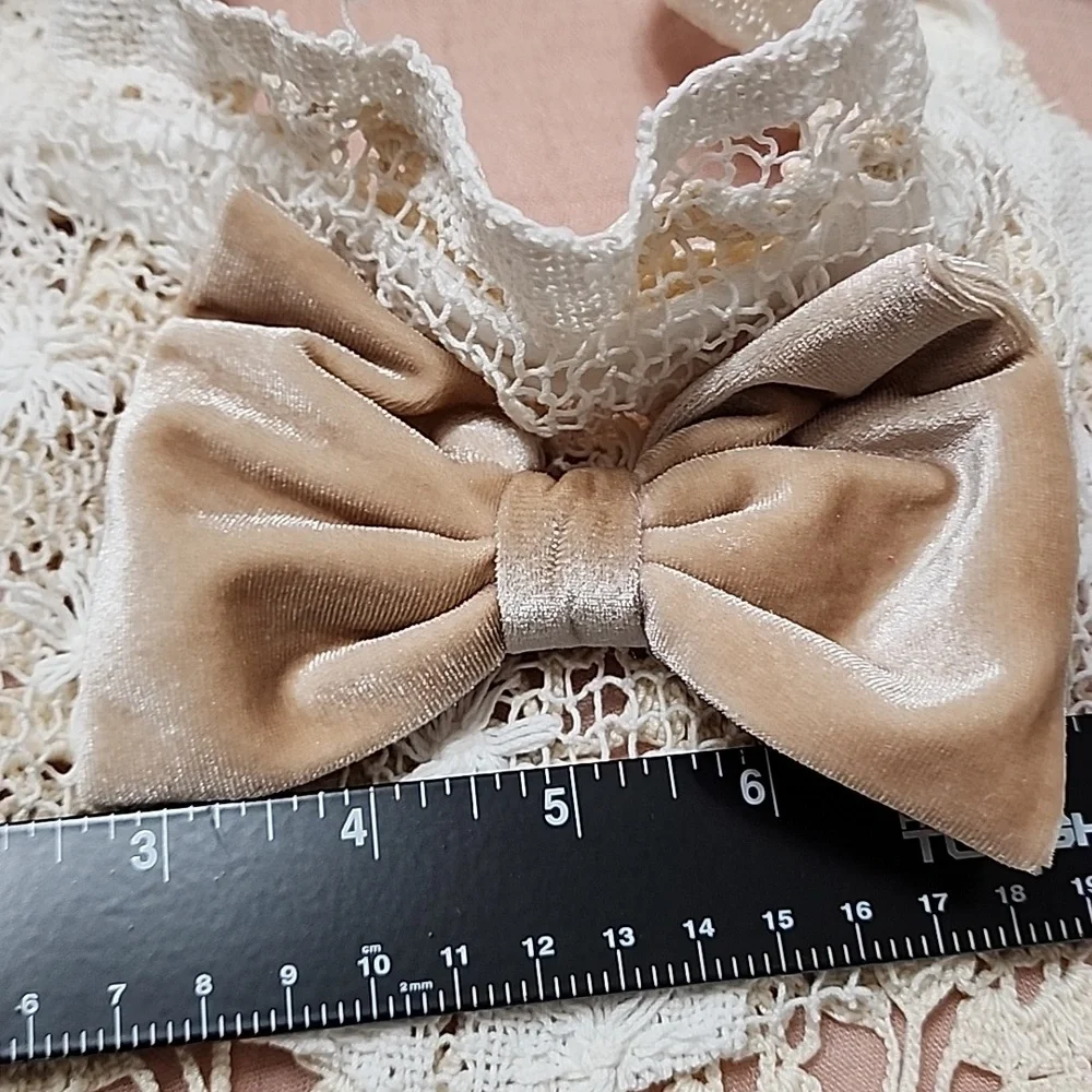 JABOT🩷 MOSSIE ANNA ARTISAN DESIGN NWT - Picture 3 of 11